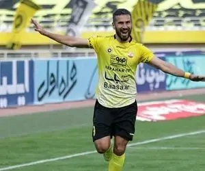 پیشنهاد بالاتر سپاهان به گزینه پرسپولیس