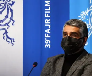 (عکس) وقتی پژمان جمشیدی هم سیگاری می شود!