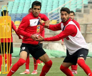 (عکی) دیدار شجاع خلیل زاده با ستاره پرسپولیس در هند