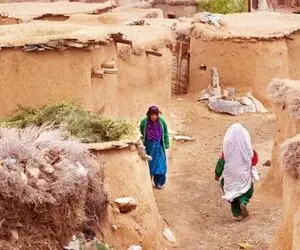 سفر به ایام قدیم ندیم؛ اولین کدخدای زن ایرانی حاج نازطلا کوشکی/ ابهت رو نگاه