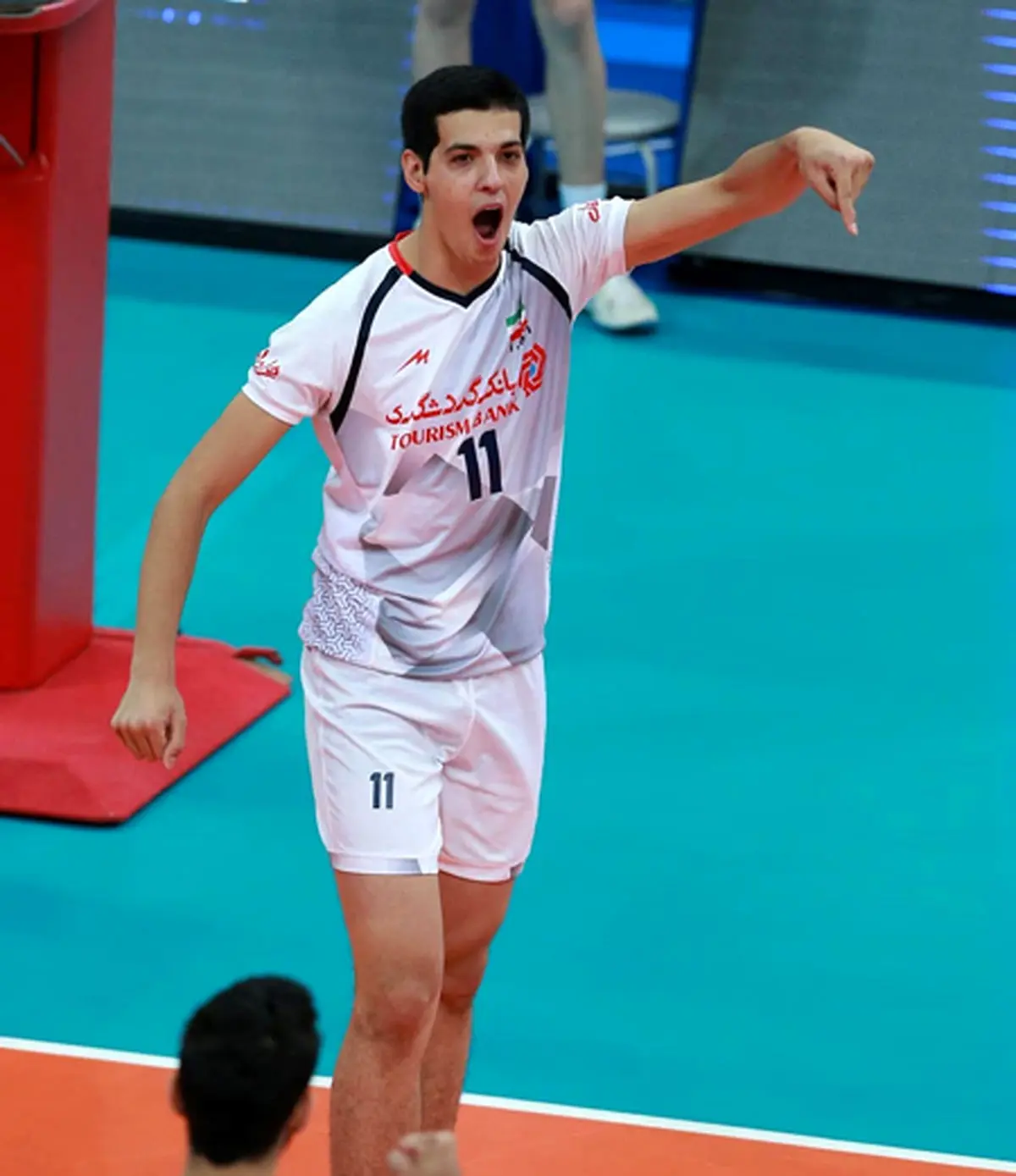 biography-saber-kazemi-2