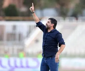 کنایه پیروز قربانی به فرهاد مجیدی: استقلال را بد بستی!