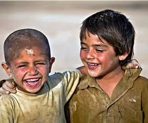 آواز محلی؛ کودکان کار با دلسوزی راجب مرگشون از آغاسی میخونن دلت واقعا ضعف میره