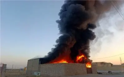 آتش‌سوزی در محل دپوی ‌ضایعات/ کاشانی‌ها نگران نباشند