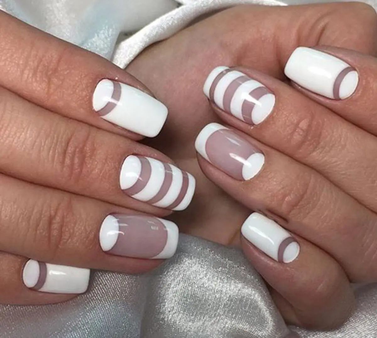 white-nail-model-for-girls-40
