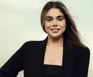 دانلود موزیک ویدیو سارن saaren به نام با هم داشتیم چه روزایی | ویدیو