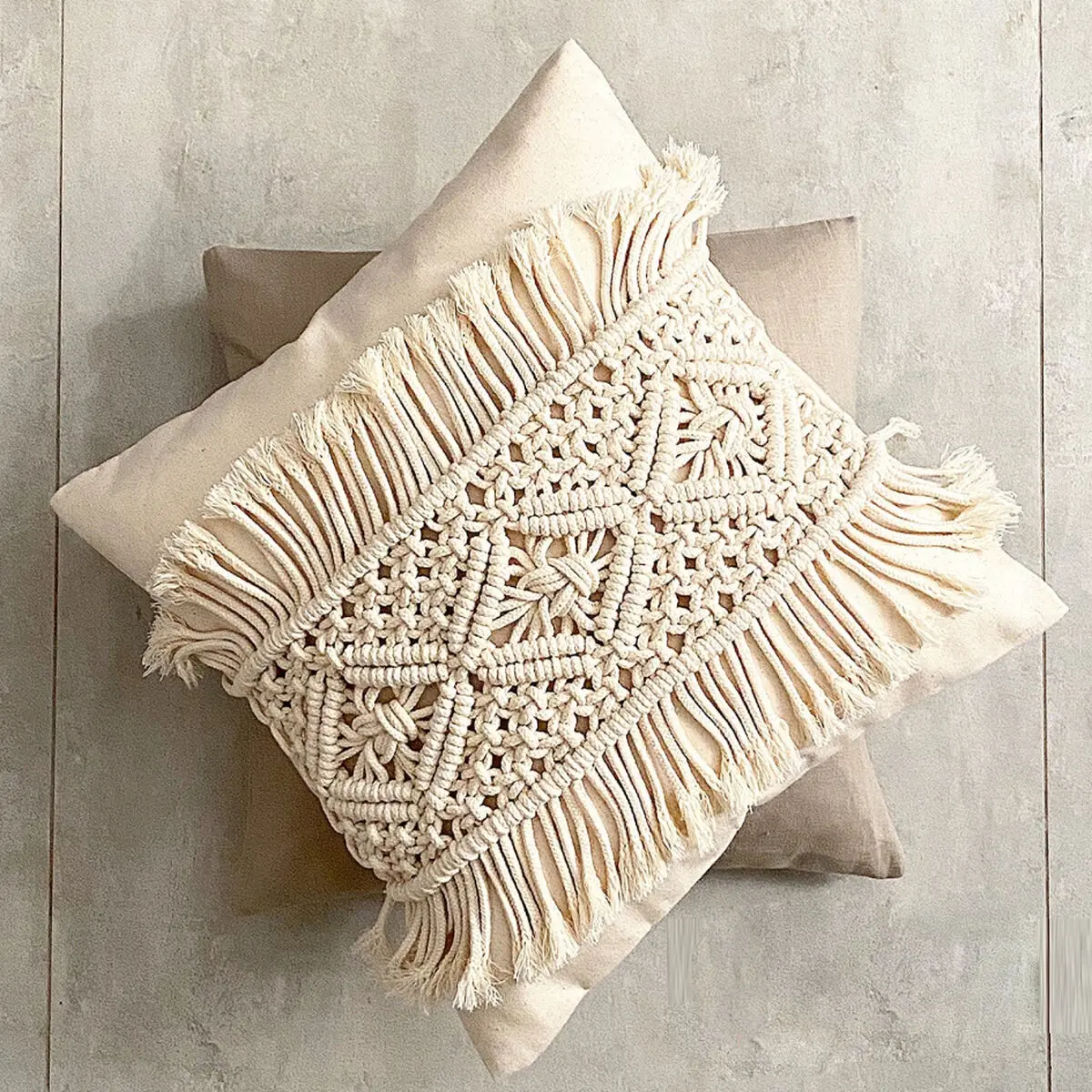 cushions3