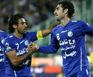 مجتبی جباری: این آقا با زد و بند نگذاشت مربی استقلال شوم!