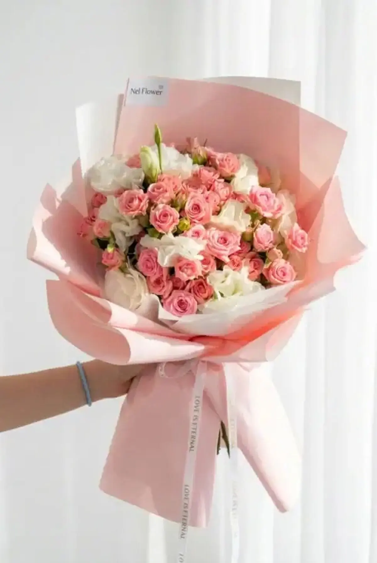 دسته گل عروس
