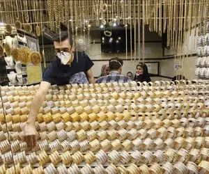 قیمت طلا 18 عیار و طلا 24 عیار امروز چهارشنبه 7 مرداد 1405