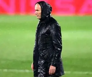 زیدان: وقتی می روم که به سود همه باشد