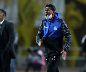 صمد مرفاوی: استقلال، هافبک و مهاجم لازم دارد