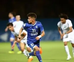 توئیت ناجوانمردانه هواداران الاهلی؛ قائدی را مصدوم کنید