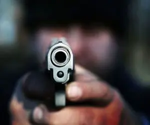 (عکس) تصویر کودکی که با شلیک اشتباهی پلیس جان باخت 