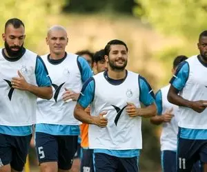 یک تغییری اجباری در ترکیب استقلال