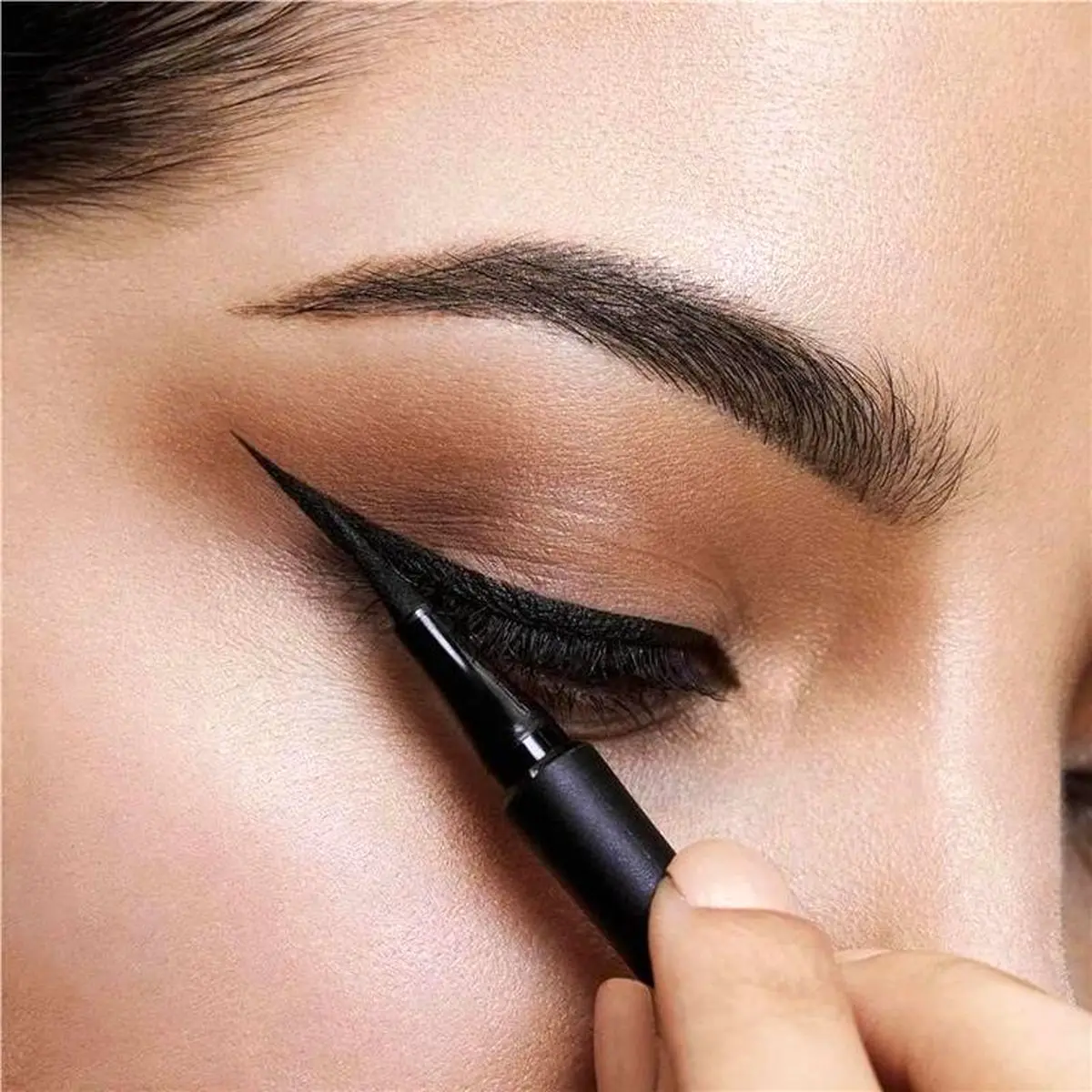 خط چشم مناسب چشم های حساس