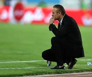 بازیکنان از گل محمدی خوششان نمی آید؟!