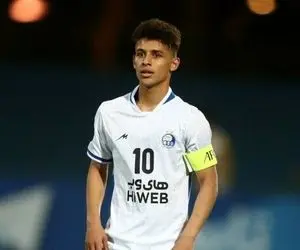 ستاره ایرانی از الاهلی جدا می شود؟