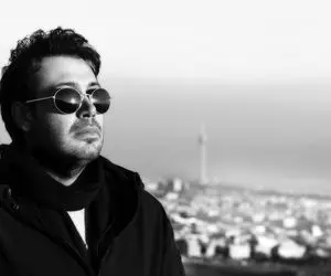 آواز ماندگار؛ اولین اجرای زنده محسن چاوشی در قدیم ندیما ملت رو هاج و واج گذاشت