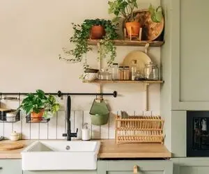 چیدانه خیلی قشنگ؛ روی کابینت گلدون بذار هم شیک هم مدرن پاسماوری دیگه قدیمی شده