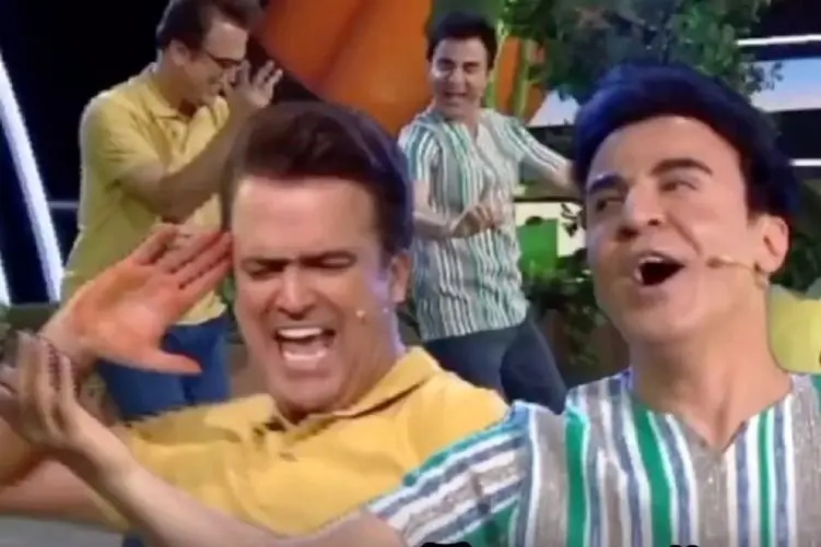 آواز لرزانی؛ حامد آهنگی  و داریوش فرضایی رقص هندی میرن چشمات چهارتا میشه