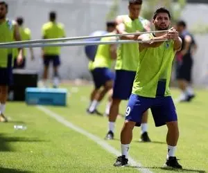 استقلال برای دربی بازیکن ندارد!