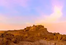 زلزله‌ای که تاریخ را لرزاند؛ ویرانه‌های ارگ بم و شکوهی که همچنان پابرجاست!