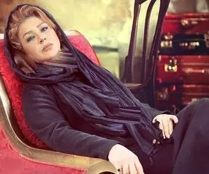 معماری خلاقانه؛ نگاهی به دیزاین سلطنتی خانه نسرین مقانلو و آبنمای چهار طبقه