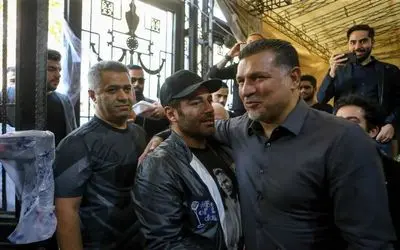 آواز احساسی؛ نذری دادن رضا گلزار و علی دایی با آهنگ سوزناک و قلبی پاره پاره