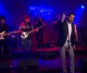 آواز ماندگار؛ امید حاجیلی تو برنامه ام شو مجید صالحی چه شاد آهنگ دلبر سیاه رو خوند
