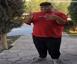 آواز شاد؛ پسر هم هیکل آرنولد جوری با مو روش کراش دارم رقصید زمین از هیبتش لرزید