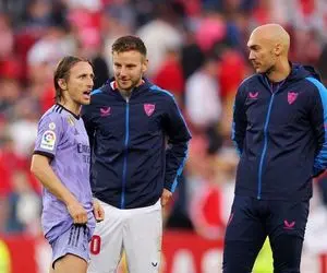 درخواست ستاره سابق بارسلونا برای تمدید قرارداد مودریچ!