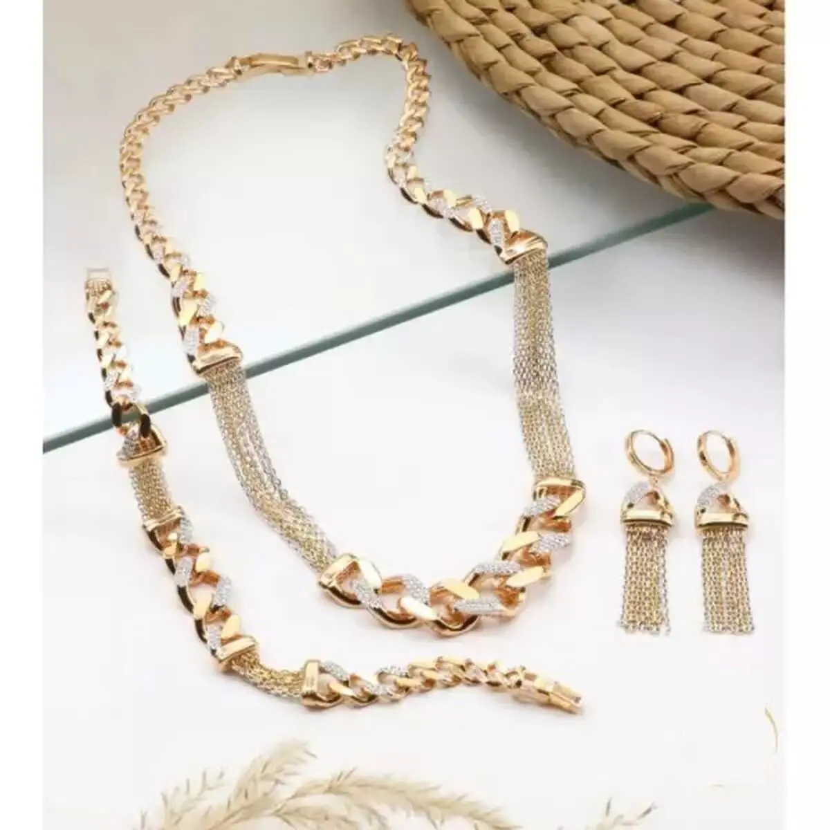 سرویس طلاهای جدید