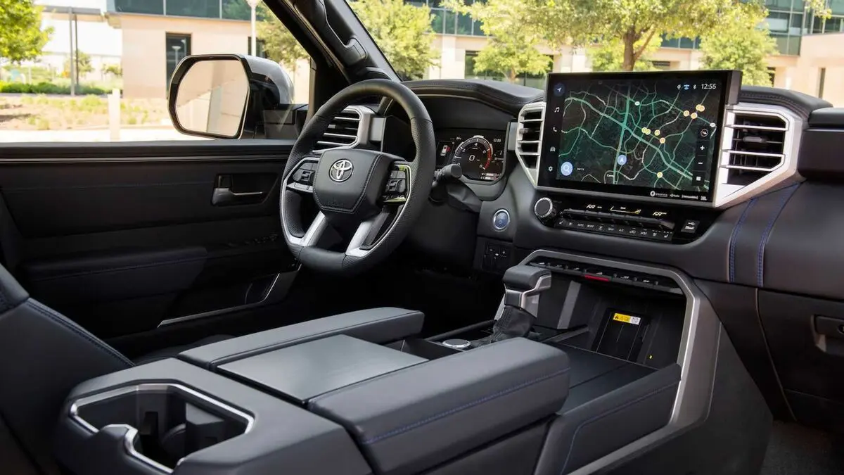 Toyota Sequoia2023