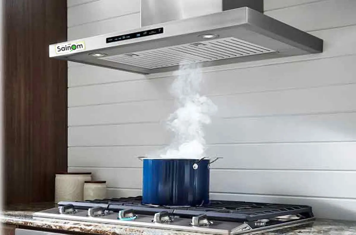 Cleaning-the-kitchen-hood6