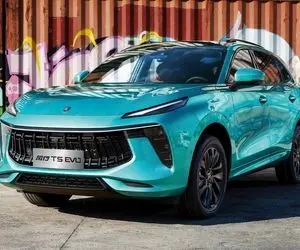 لاماری و اختلاف قیمت یک میلیارد و ۴۰۰ میلیونی بین نمایندگی و بازار آزاد