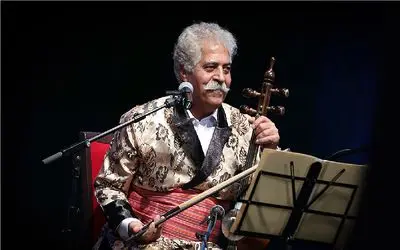 آواز محلی /فرج علیپور چنان شوری به سالن داده با موسیقی لری که از انرژی نمیوفته