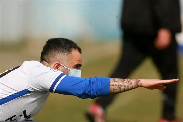 داریوش شجاعیان