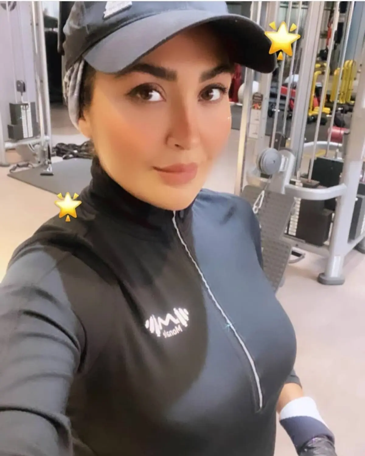 maryammasoumi__fanpage_1604240553