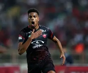 مدافع خارجی پرسپولیس هم دربی را از دست داد