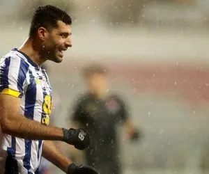 پورتو با گل طارمی صعود کرد