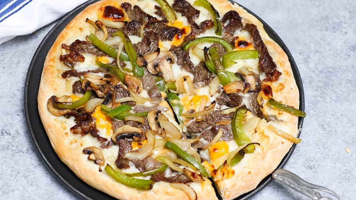 Philly-cheesesteak-Pizza-5-Thumb