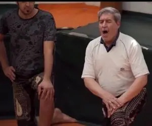 آواز اصیل؛ پدر خوش صدا تو جمع شروع کرد با سوزدل خوندن پسرش بین ملت سربلند نگاهش میکنه