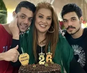 (ویدئو) نسرین مقانلو فیلمی غمگین از پسرش منتشر کرد 