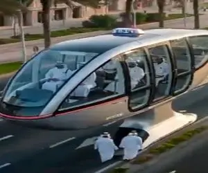 دنیای خودروسازی؛ تاکسی لغزنده اماراتی با ارتفاع بدون ایجاد ترافیک موجب حیرت آمریکا شد