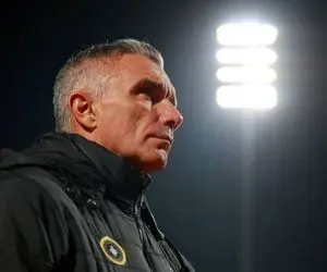 واکنش پاتریس کارترون سرمربی سپاهان به برد مقابل مس رفسنجان