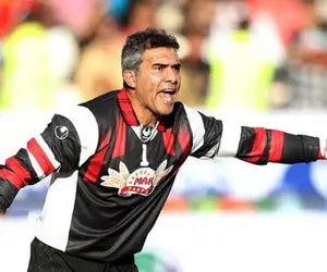 (عکس) احمدرضا عابدزاده از سازندگان فیلم پرویز خان شکایت می‌کند!