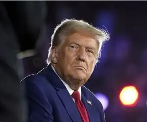 آمریکا در خطر رکود ترامپ قرار دارد