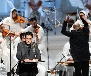 آواز همایونی؛ همایون شجریان تو کنسرت دل به دل ز تو رو خوند و کل سالن بهش دل دادن