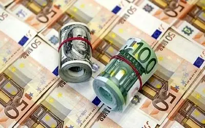 قیمت دلار، یورو، پوند امروز چهارشنبه 1 اردیبهشت 1400